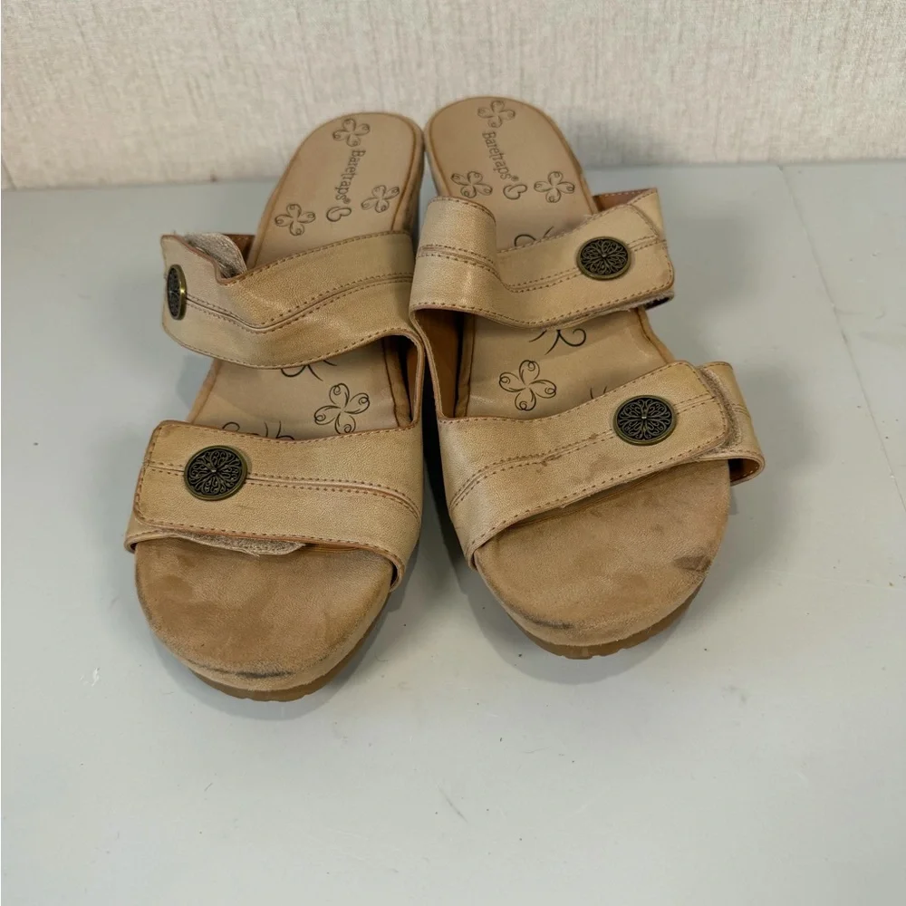 Baretraps  Winona And Women Wedge Size 10 Color Tan‎